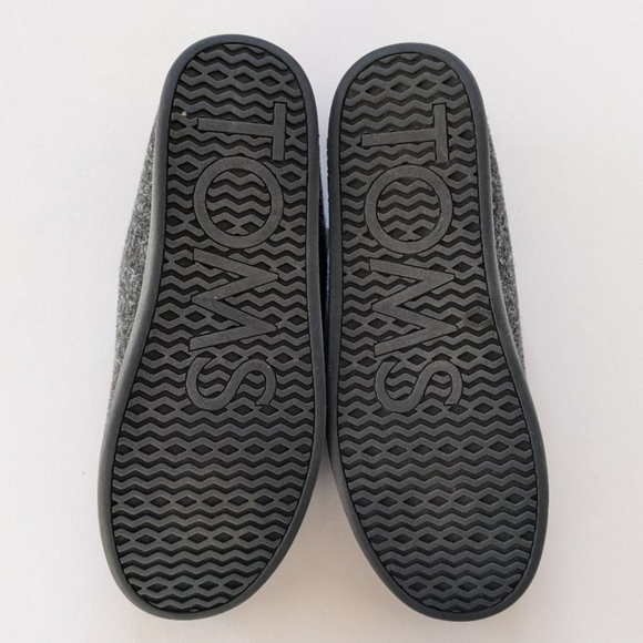 TOMS Ezra Smoke Grey Repreve Convertible Heel Slippers Mens Approximate Size 11 - Picture 7 of 9